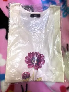 新品未開封　5L nissenスマイルランド　フラワープリントタンクトップのサムネイル