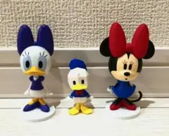 ミニーマウス・ドナルド・デイジー フィギュアセット