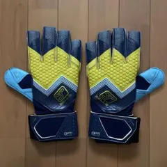 2025年最新】日本未発売キーパーグローブの人気アイテム - メルカリ