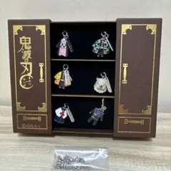 鬼滅の刃 鬼殺隊服ボタン付きアクリルチャームコレクション 煉獄杏寿郎