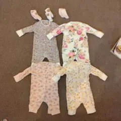 NEXT　ロンパース　3ヶ月〜6ヶ月　 靴下付き（GAP）