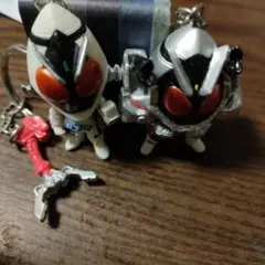仮面ライダー フィギュアキーホルダー 武器付き