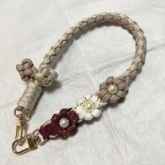 ナチュラル系 スマホストラップ ハンドストラップ パラコード お花 ハンドメイド