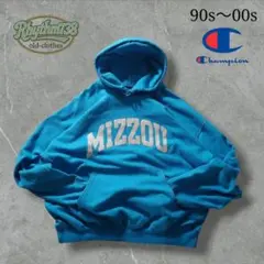 【ヴィンテージ】Champion カレッジロゴ刺繍 パーカー ターコイズブルー