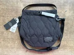 GU × UNDERCOVER キルティングサコッシュ バッグ 黒 新品未使用