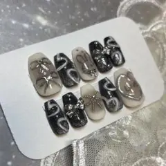 【No.491】現品限り ネイルチップ 黒 マグネット 落書きネイル ぷっくり