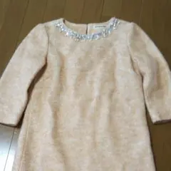ワンピース ストロベリーフィールズ、ビジュー付