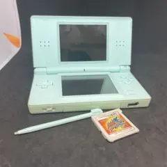 ま*あ様 Nintendo DS Lite 本体 ソフト付 動作確認済 充電器な