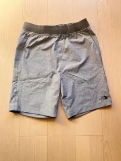 短パン・ズボン・ショートパンツ