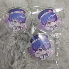 ブレイクマイケース　アクリルバッジ　宇京真央