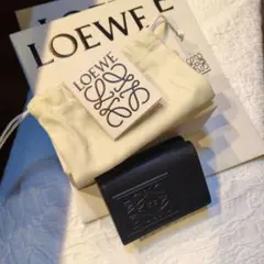 LOEWE 三つ折り財布
