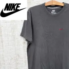 GG7《定番人気》ナイキ　半袖Tシャツ　ワンポイントスウッシュ刺繍ロゴ