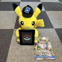 カードスタンド ピカチュウ 未使用新品　ポケモン　ポケモンセンターのサムネイル