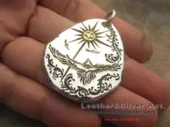 イーグル太陽ペンダントトップ　シルバー925、ゴールド（ｋ18）ハンドメイド