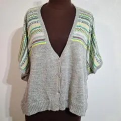 7・グレーのボレロカーディガン 半袖 ストライプ