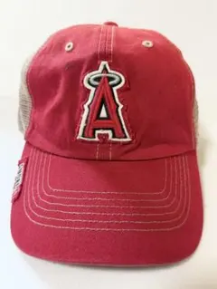 ロサンゼルスエンジェルズMLB 47 赤刺繍アジャスタブルトラッカーキャップのサムネイル