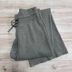 ユニクロ　ウォッシャブル　ニット　リブパンツ　S