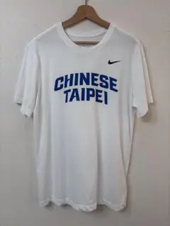 美品 レア NIKE バスケ　チャイニーズタイペイ　Tシャツ Lサイズのサムネイル