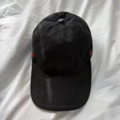 GUCCI ブラック GGパターン キャップ