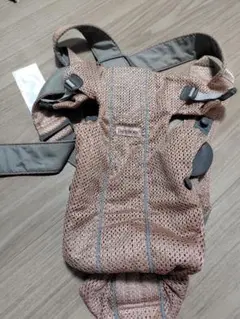 BABYBJORN メッシュ抱っこ紐 ピンク