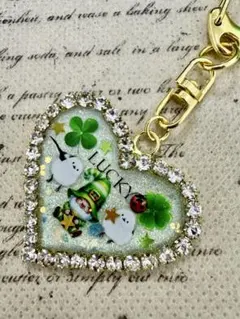 Item thumbnail for item 9c41fdf4-07ee-41ff-94c2-34c0828da09f