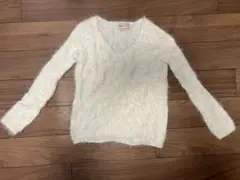 Bershka フワフワVネックセーター XS