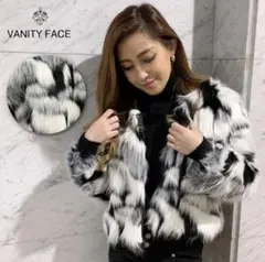 白黒ファーコート