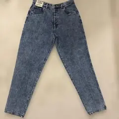 Item thumbnail for item f8ee7a53-f235-4320-ac3d-1174dcfaf53a