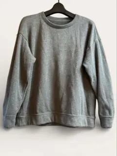 グレー クルーネックスウェット　裏起毛　UNIQLO ユニクロ