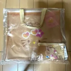 【新品】サンリオ ハローキティ ビニール バッグ　ポーチ　２点セット