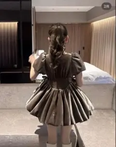 Treat Ürself 半袖ブラウンドレス