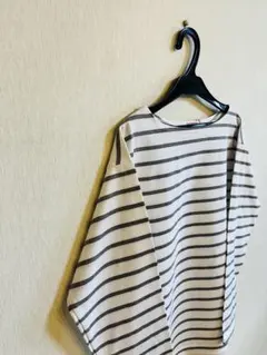 ボートネックボーダーＴシャツ