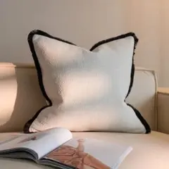 &classy クッションカバー　モノトーンブークレ　45㎝×45㎝