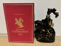 【希少品】【ブランデーXO古酒】Armagnac CASTAGNON 騎士ボトルのサムネイル