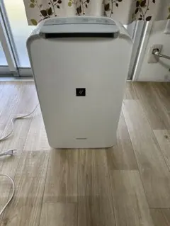 ⭐︎ジャンク品 SHARP CV-J180-W 除湿機 - メルカリ