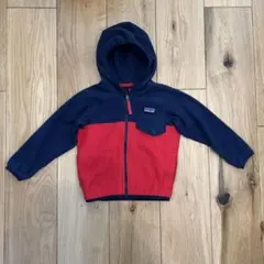 パタゴニア フリースパーカー　2Tサイズ