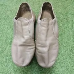 Item thumbnail for item 98b5188b-2d47-4241-bc02-e0b2b2134837