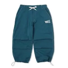 Item thumbnail for item 4316b86c-345d-4dcd-b30f-3cb141f98a30