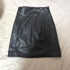 H&M ブラック タイトミニスカート ハイウエスト