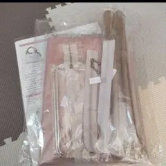 Item thumbnail for item 9f6791e3-7817-46ab-ab00-9c19b813f86e