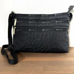 LeSportsacレスポートサック　ショルダーバッグ　パフィーブロッサムズ