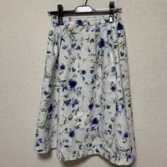 ロペピクニック花柄フレアスカート