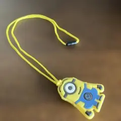 ミニオン・ピカピカ光るネックストラップ