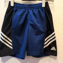 adidas 青黒 ストライプ ショートパンツ