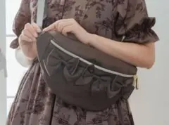 【新品】しまむら　青木美沙子　リボン付きボディバッグ　ブラウン