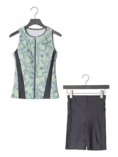 Item thumbnail for item 7adbf98c-3ac5-4323-833d-40b895afc7b3