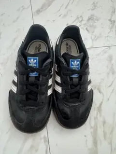 adidas Samba 黒/白 スニーカー