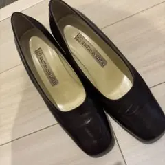 mila schon ミラショーン ヒール パンプスのサムネイル