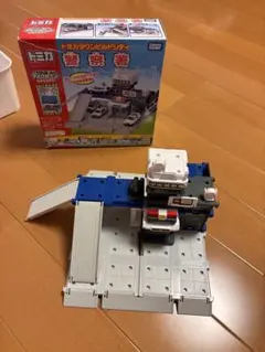 トミカ くみかえ工事現場セット ミニカー2台付 - メルカリ