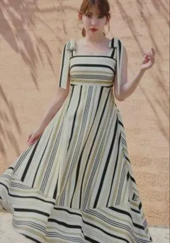 Kerry Striped Ruffle Dress ブルー M - メルカリ
